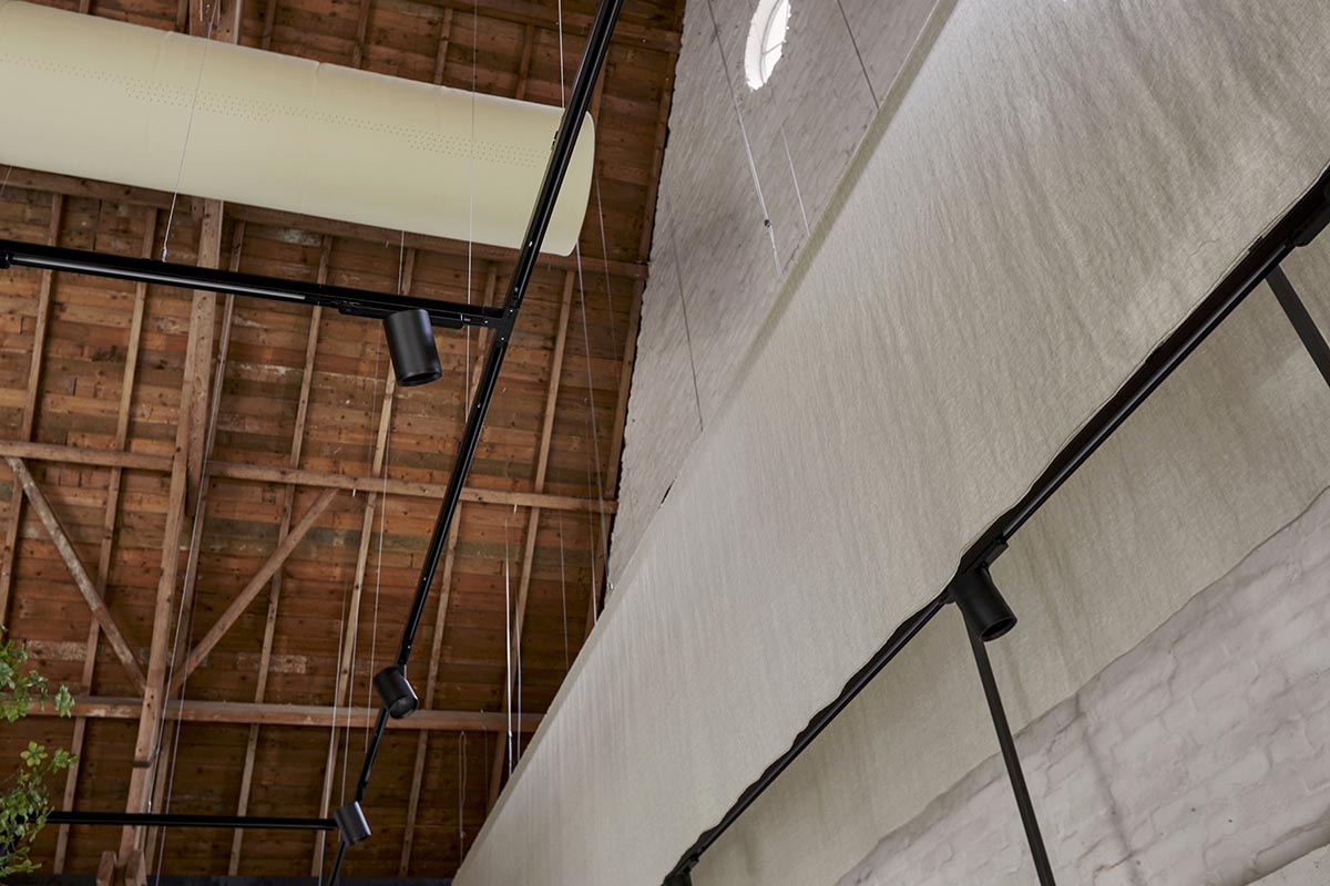 Barde vanVoltt creates retail store interiors like a Japanese zen garden in Nistelrode