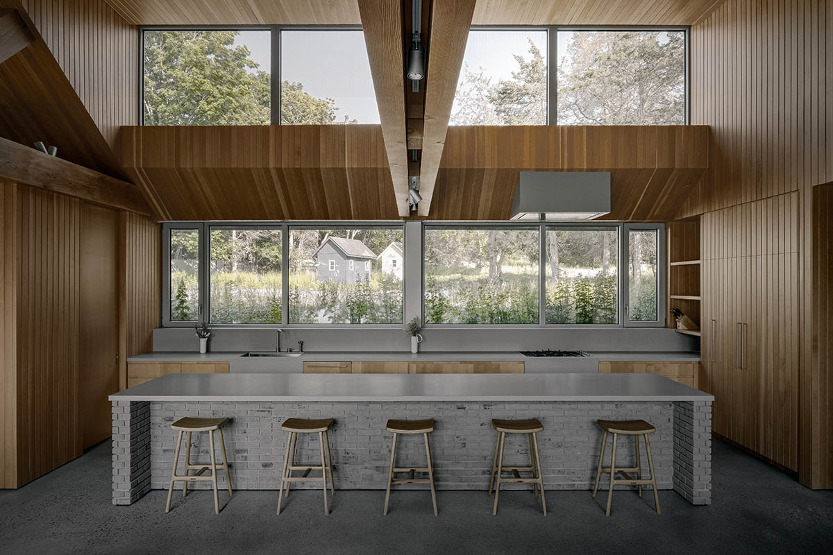 StudioAC is inspired by agrarian architecture of the area to design Cherry Valley Residence
