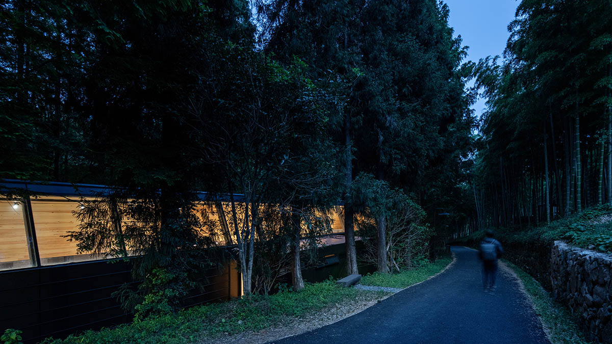 GLA Architects built a poetic hotel that looks like whispers of nature in Hangzhou