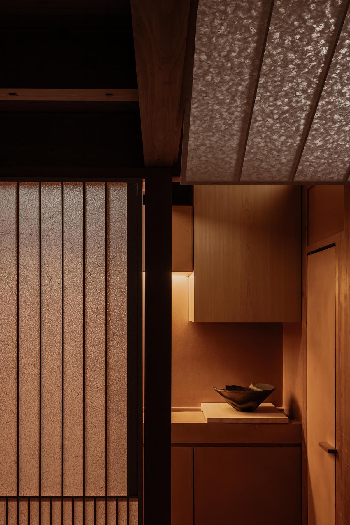 Symbolplus creates a harmonious blend of old and new for its new office in Tokyo 