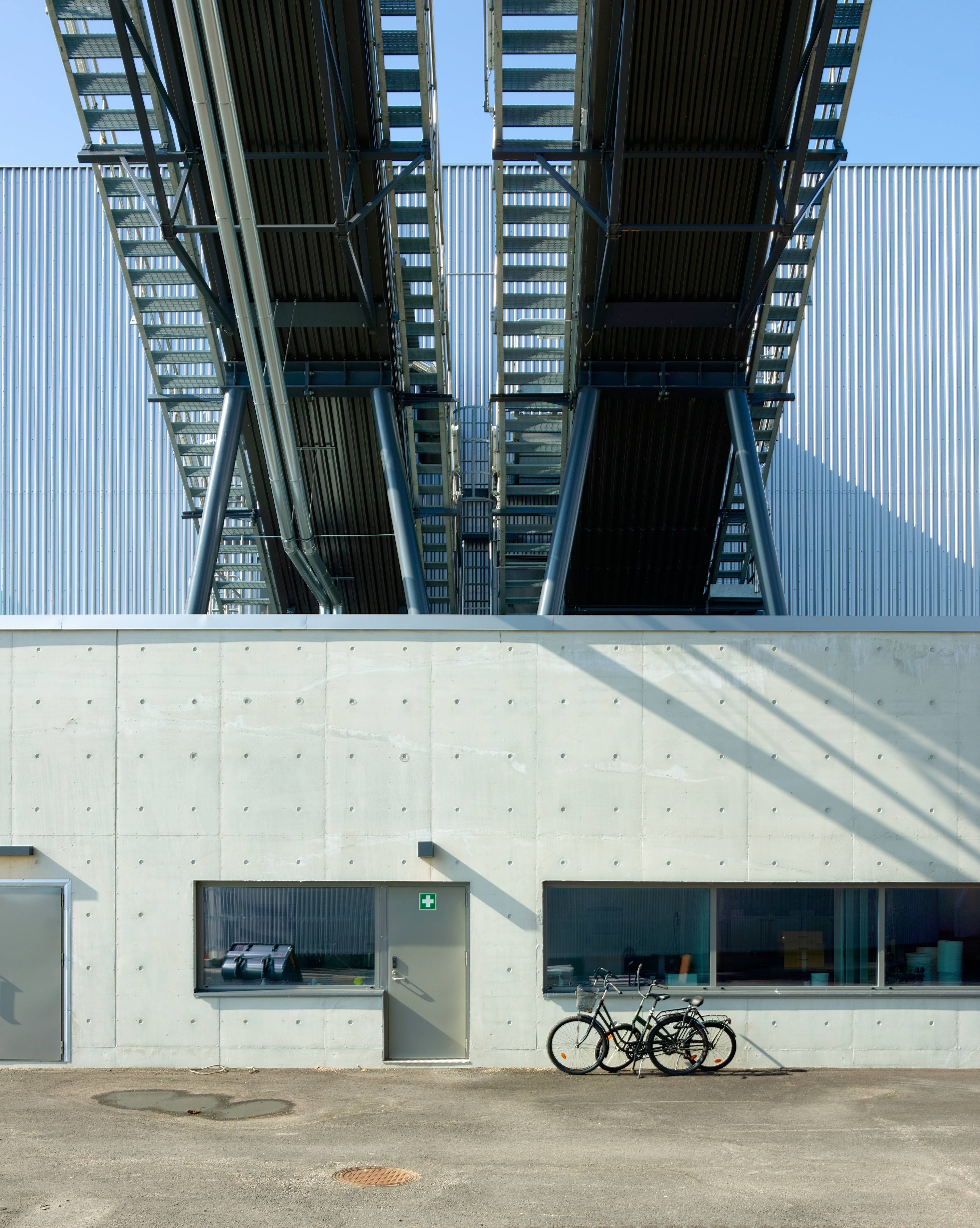 Kivinen Rusanen Architects completes Vuosaari Bioenergy Heating Plant in Helsinki