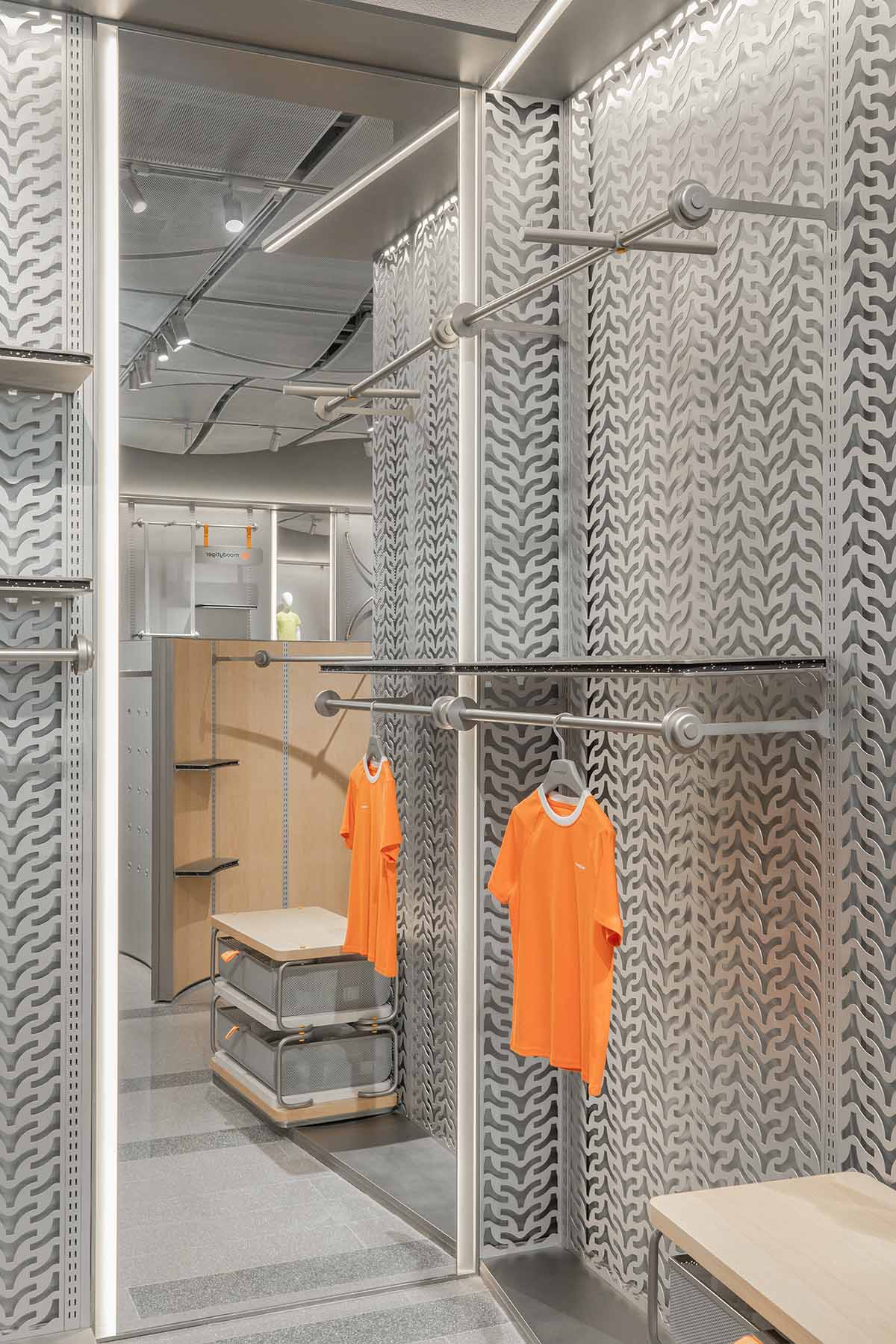 Sò Studio merges educational games with spatial design for a sports brand in Shanghai 