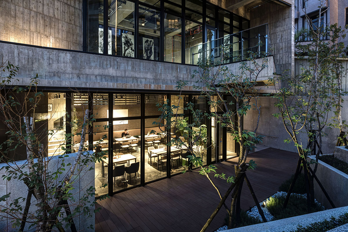 A Sharing Place Created by Alex Yu