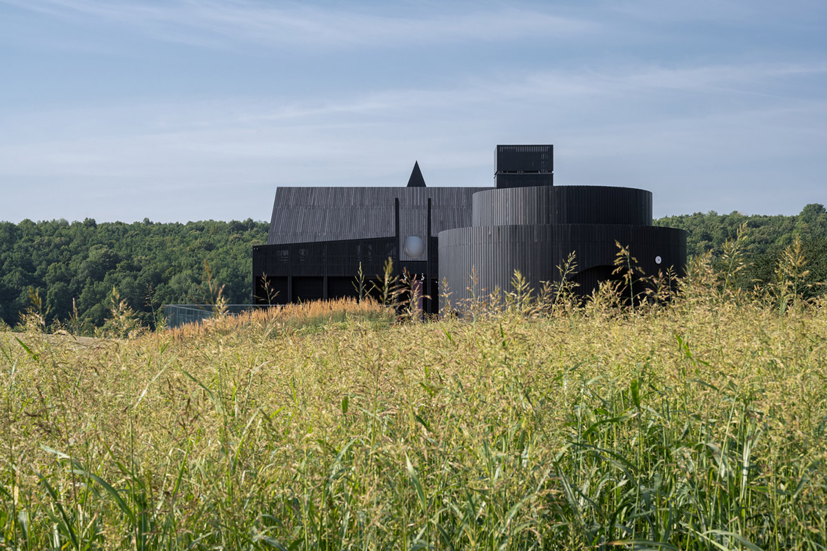 Hospitality Center is an ensemble of different black wooden buildings in Russian Lipetsk region