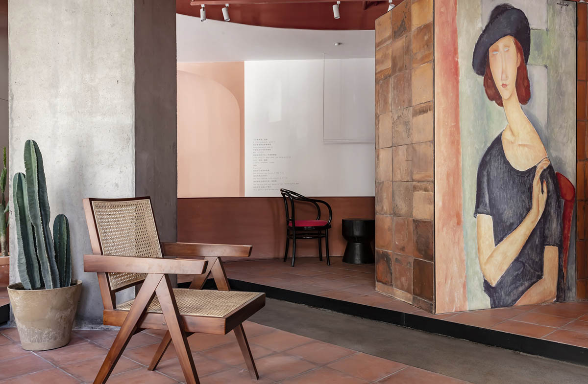 Boundary Space Design creates pinkish and romantic interior for fashion store in Xi'an