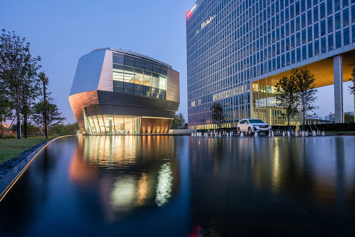 Gensler redefines Cadillac House in Shanghai with a sleek silhouette and magnetic personality