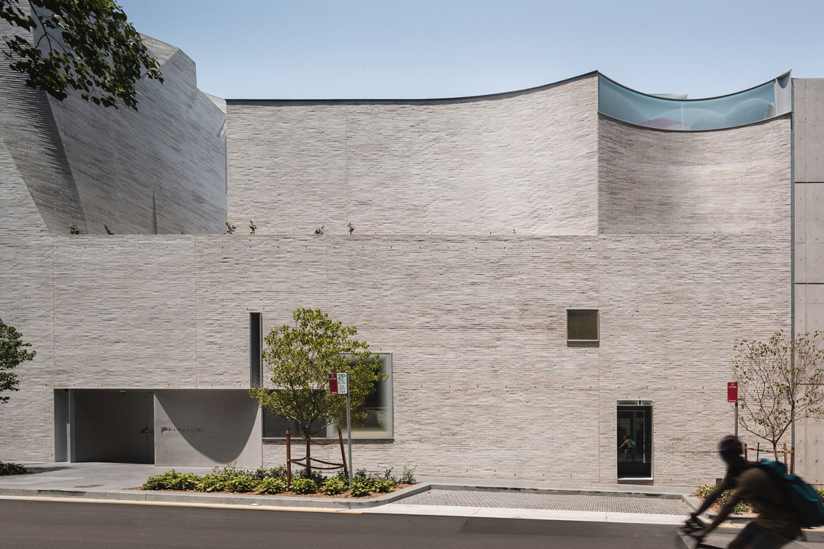 Durbach Block Jaggers and John Wardle Architects create undulating facade for Phoenix Central Park