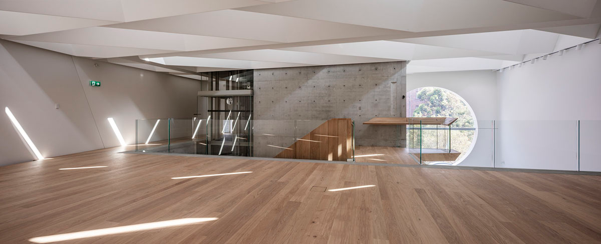 Durbach Block Jaggers and John Wardle Architects create undulating facade for Phoenix Central Park