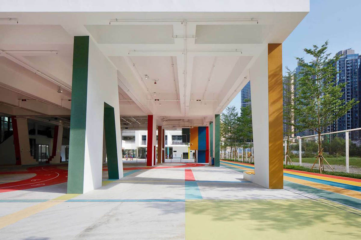 Henning Larsen Architects completes its