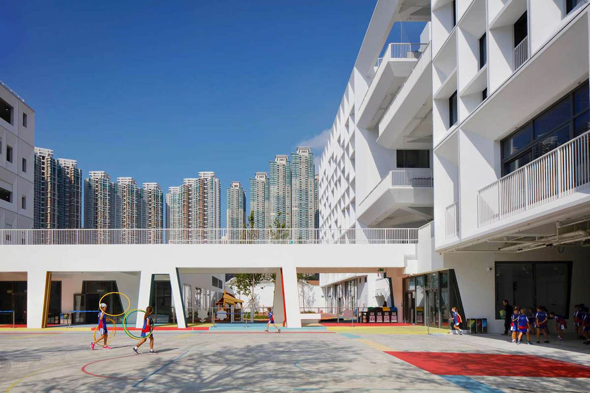 Henning Larsen Architects completes its