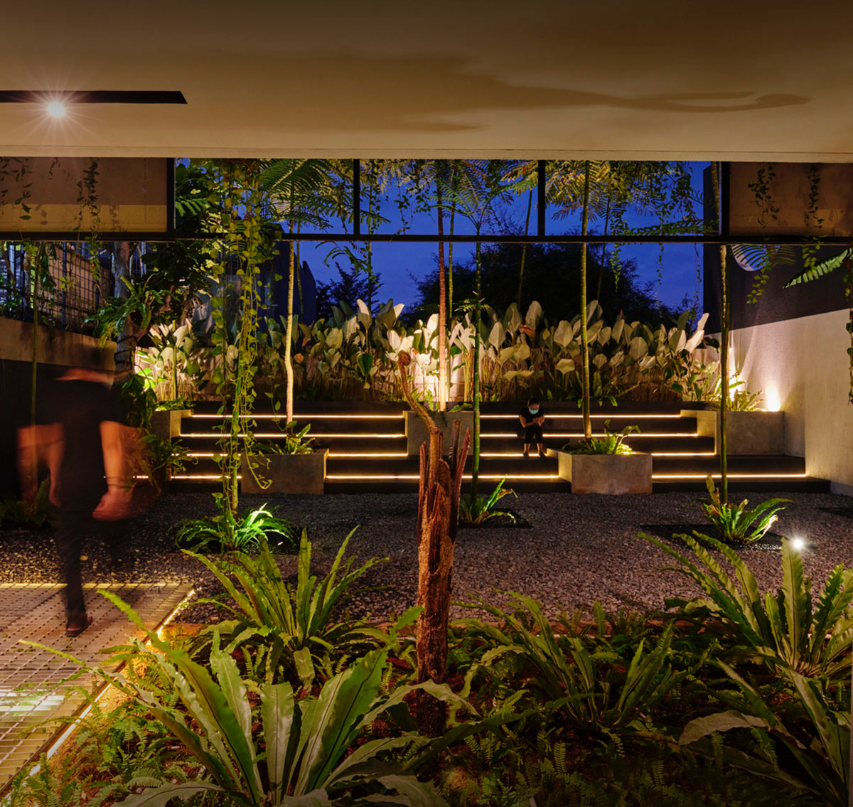 RAD+ar redesigns old vernacular building with tropical architecture as its main office in Jakarta