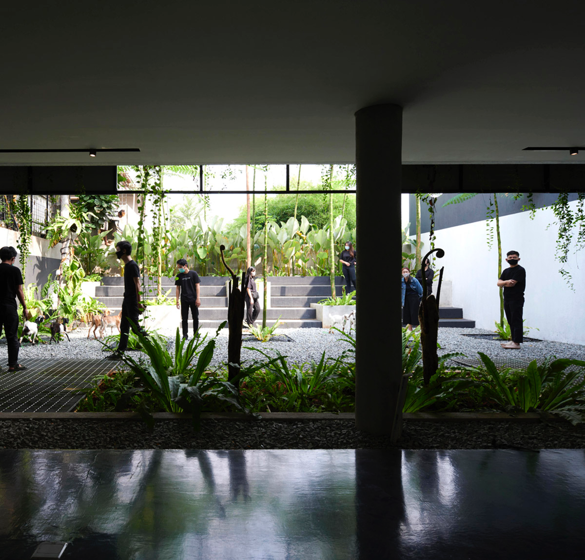 RAD+ar redesigns old vernacular building with tropical architecture as its main office in Jakarta