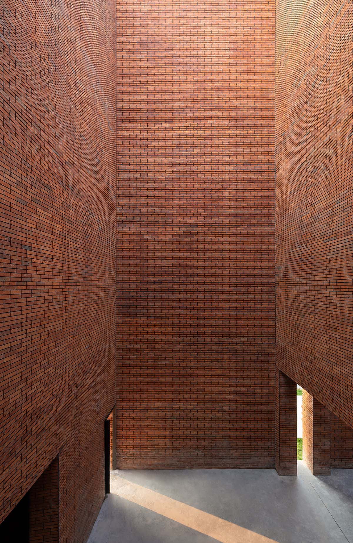 Roarc Renew repurposes old granaries as an art centre with flowing brick corridors in Jiaxing, China