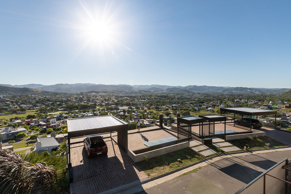 Cabanillas Gonzalo completes twin houses on a hilly landscape in Cordoba