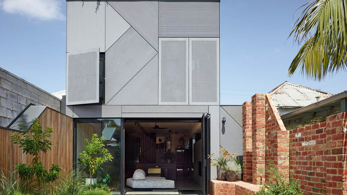 Austin Maynard Architects adds glass volume to the original Dutch-gabled facade in Melbourne