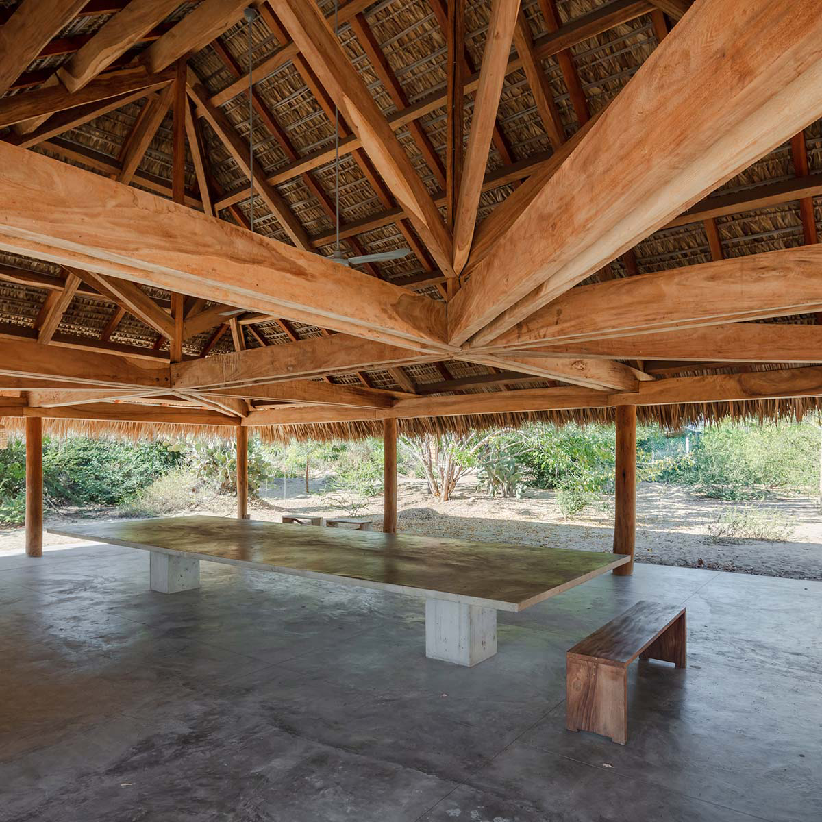 Álvaro Siza's Clay Pavilion in Mexico promotes knowledge and techniques of clay material