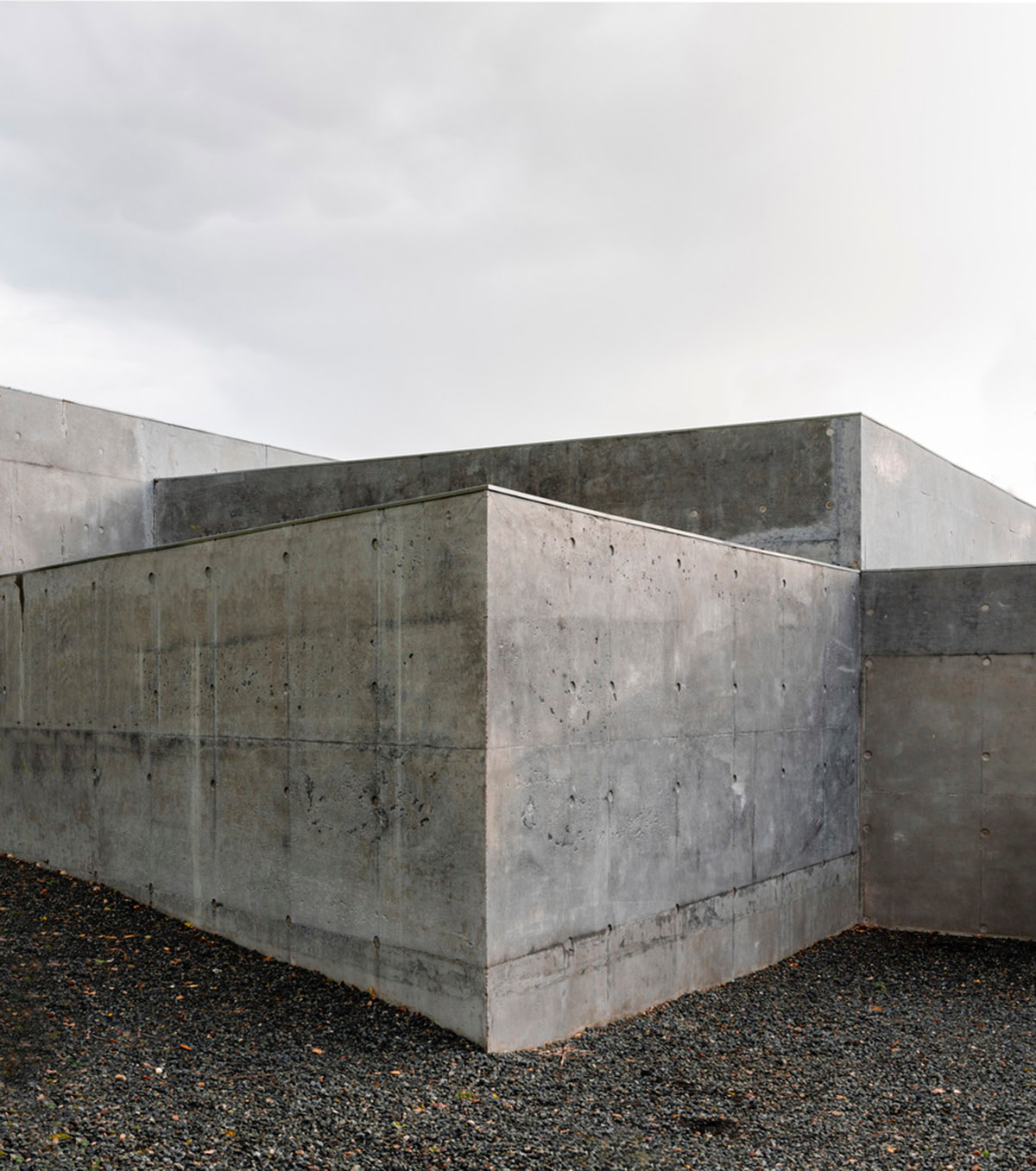 Raw Architecture Workshop interlocks concrete volumes for this family home in Lewes
