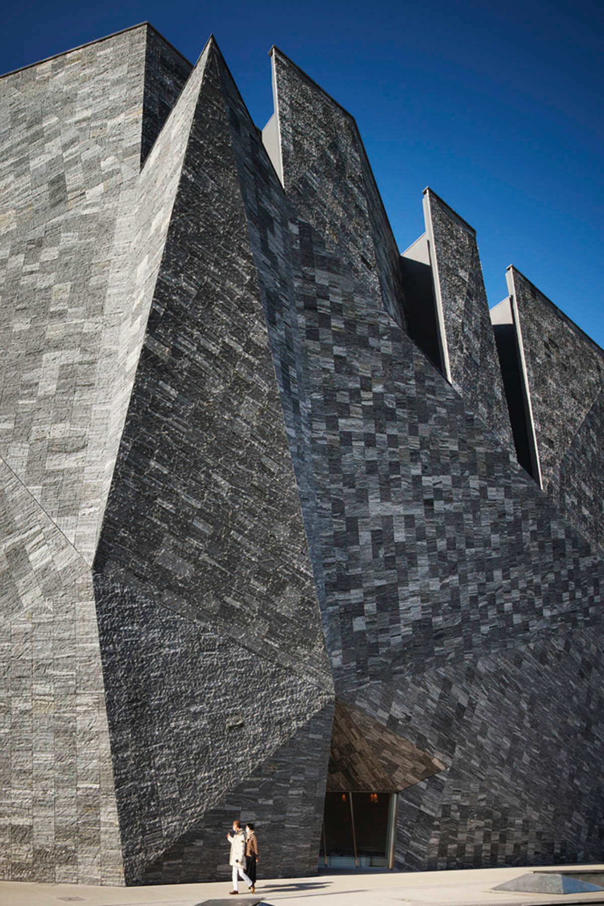 Kengo Kuma Creates Monolithic Kadokawa Culture Museum Made