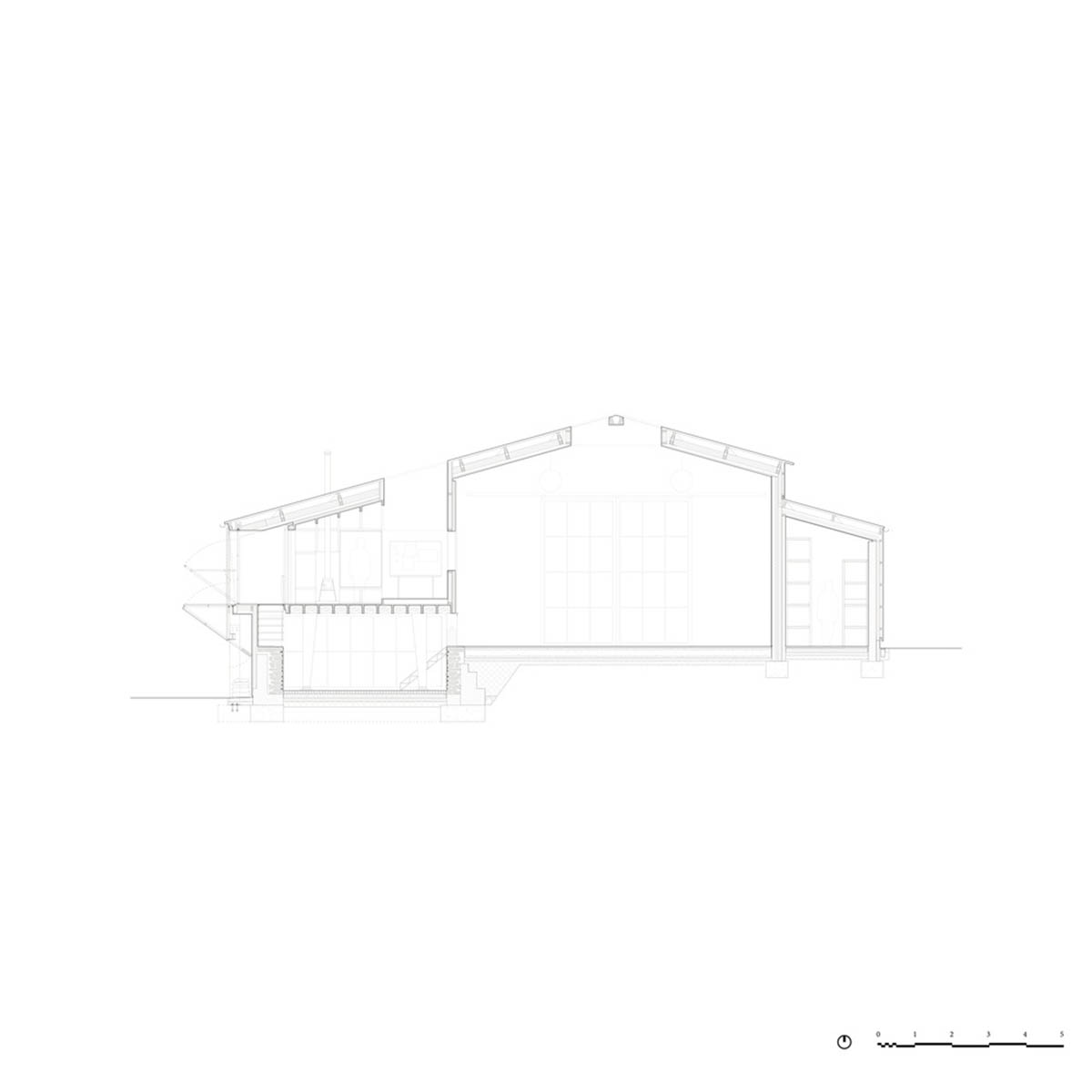 Thomas Randall-Page converts agricultural barn into an art studio in rural Devon