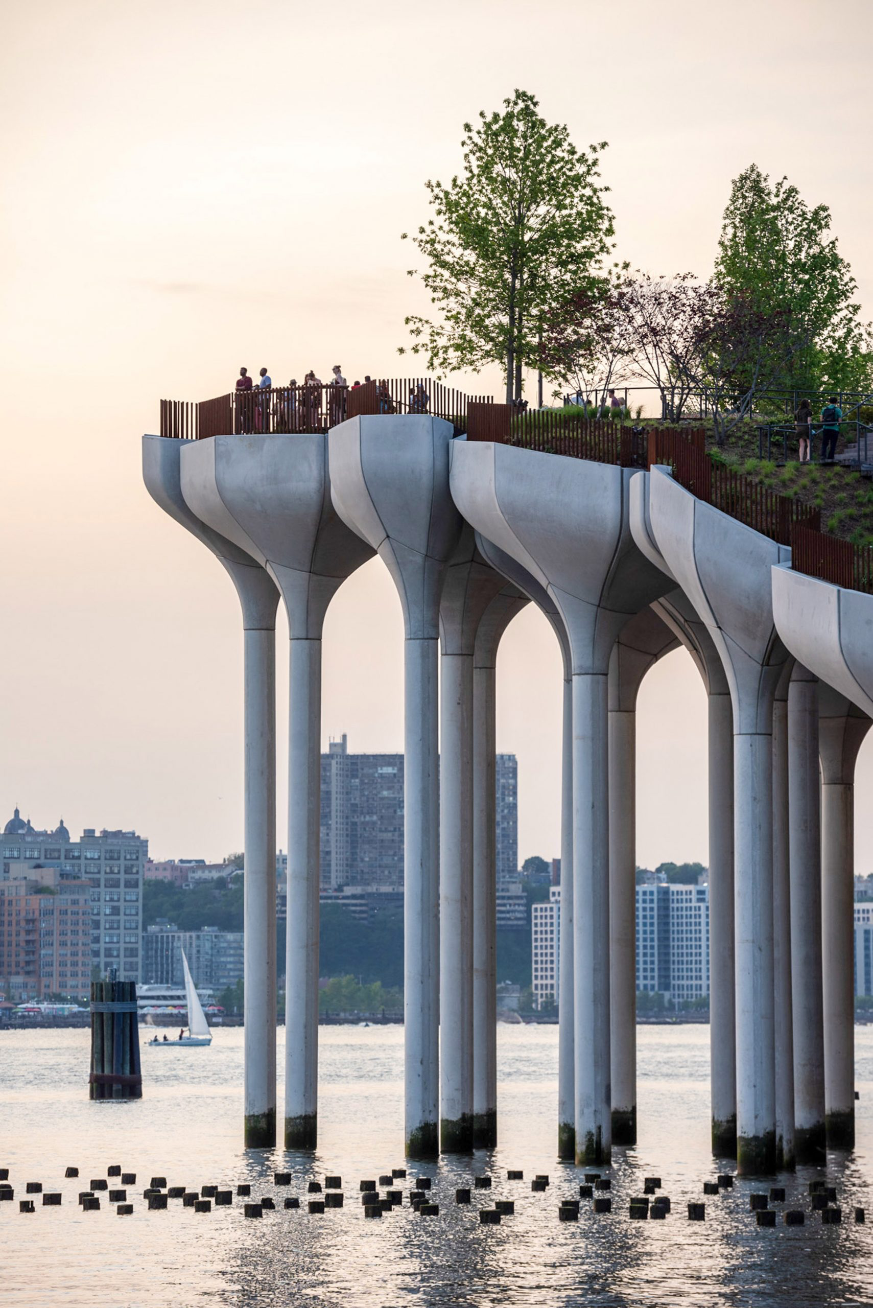 Heatherwick Studio's Floating 'Little Island' On The Hudson River Opens To The Public