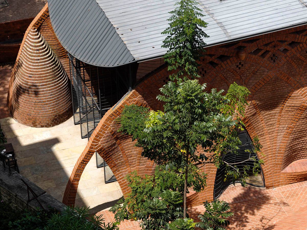 PMA madhushala's community center features undulating and artistic brick walls in Pune