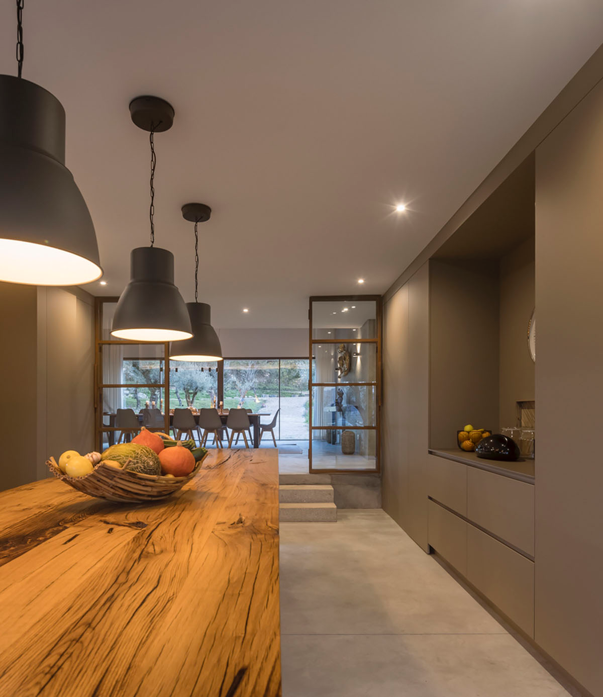 Concrete house by Germano de Castro Pinheiro Arquitectos creates pure balance between old and new