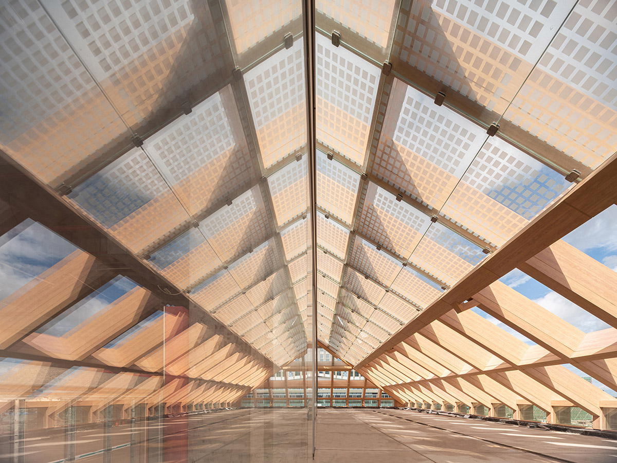 CLOU architects designs Sanya Farm Lab with deep grid modules in China