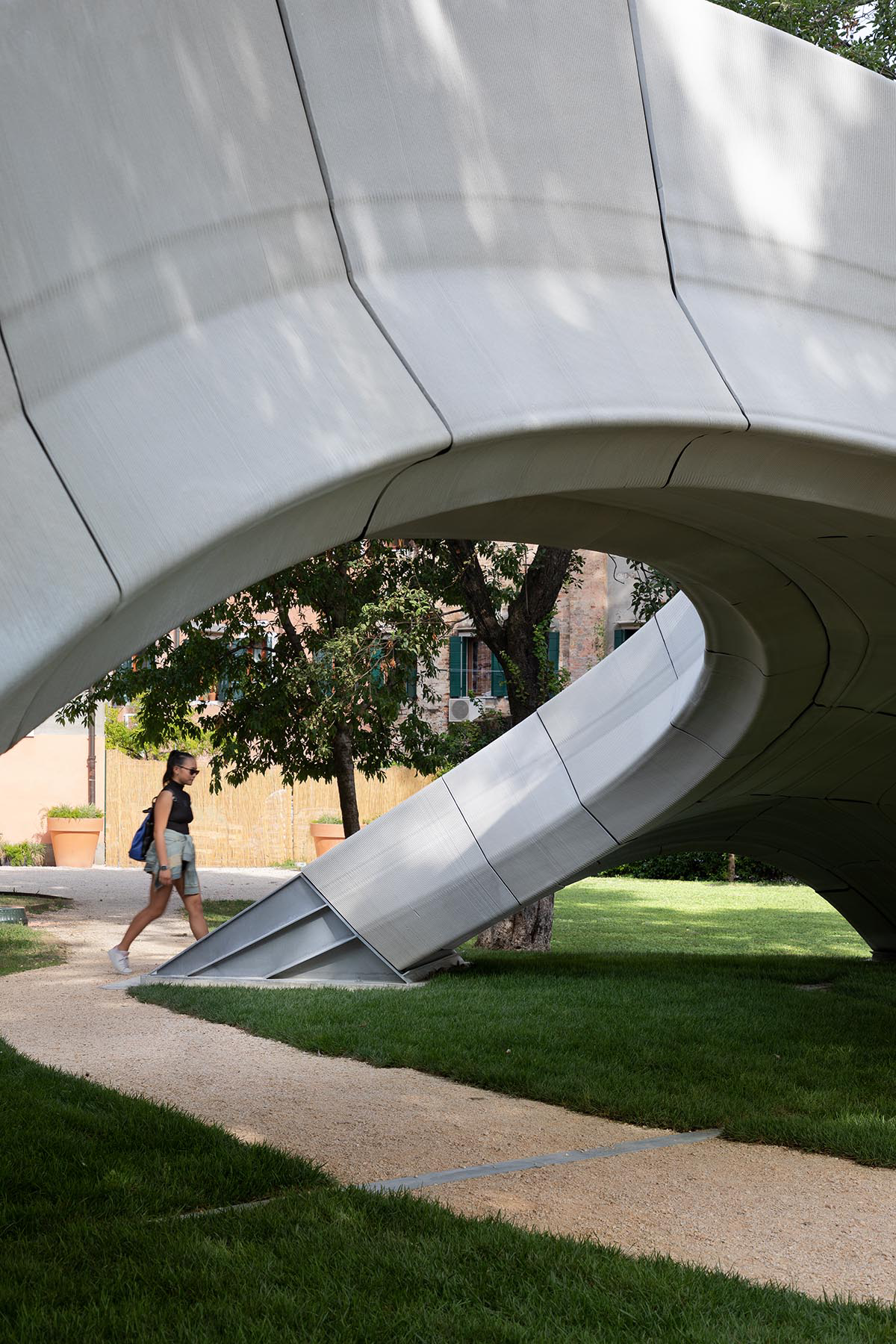 Zaha Hadid Architects and Block Research Group complete 3D-concrete-printed Striatus bridge in Venice