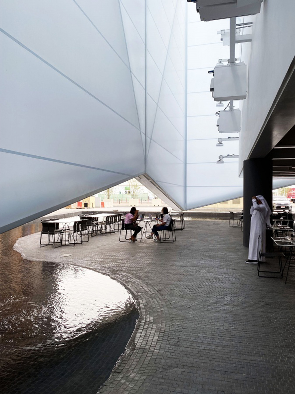 Brazilian Pavilion presents an unusual scenic character with water feature at Expo 2020 Dubai 