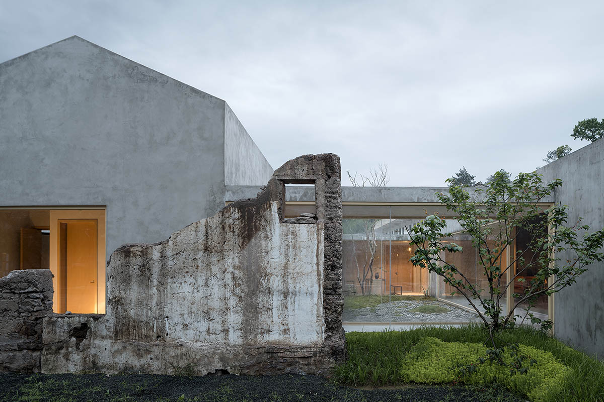 UAD converts old folk houses into new Villagers' Home that naturally grows out of the old walls
