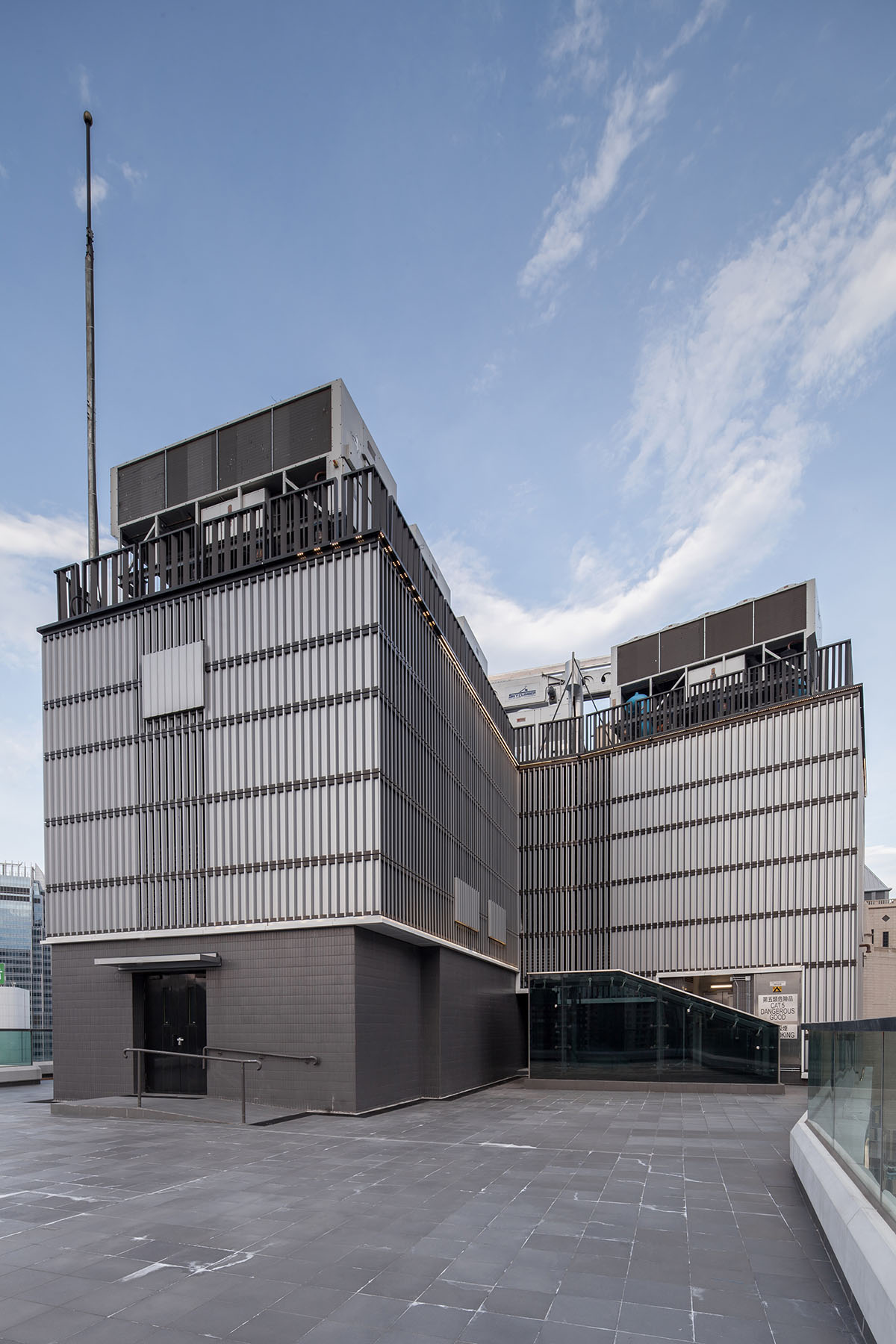 CL3 Architects completes a community-friendly building in Hong Kong