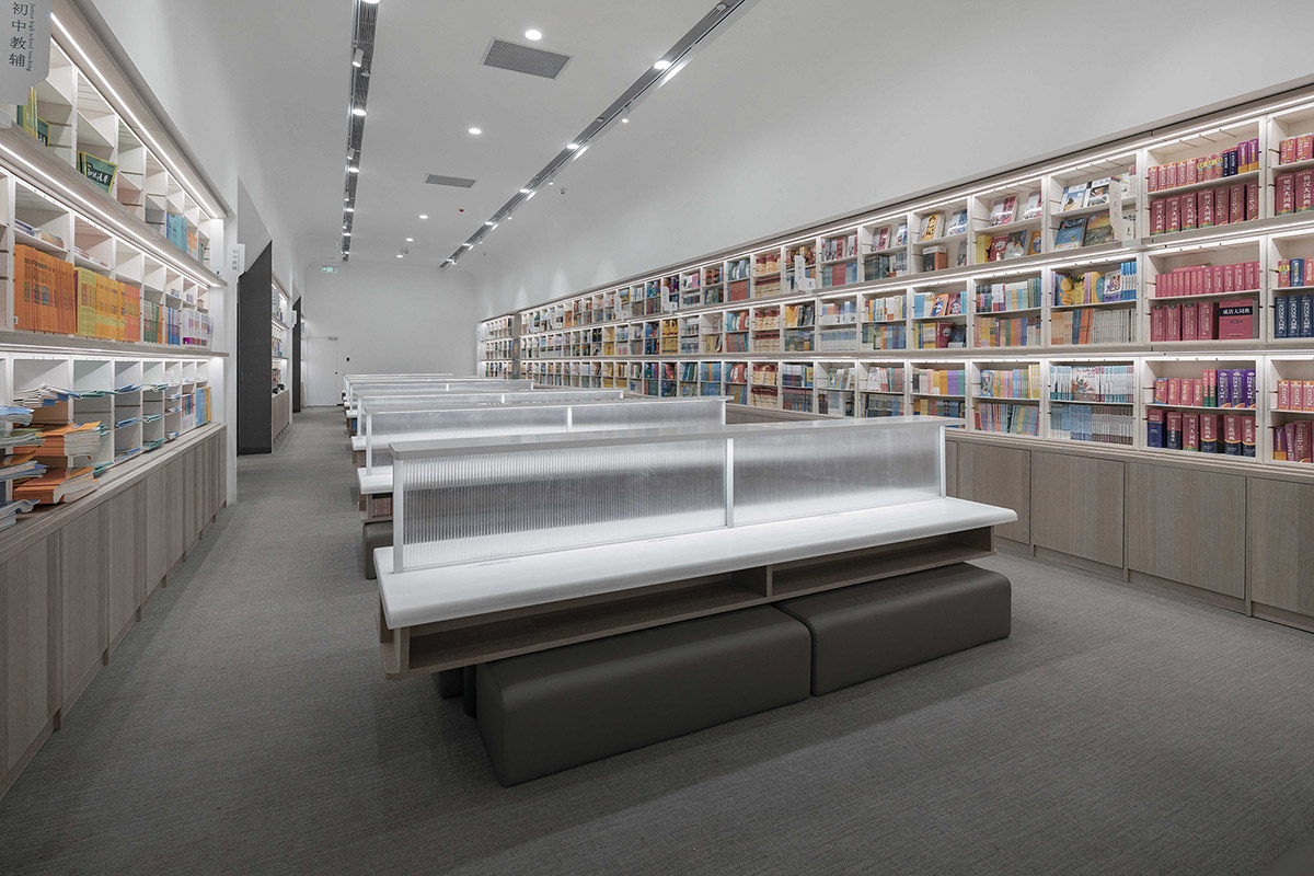 Gonverge Interior Design completes futuristic Fengdong E Pang Bookstore in Xi'an City