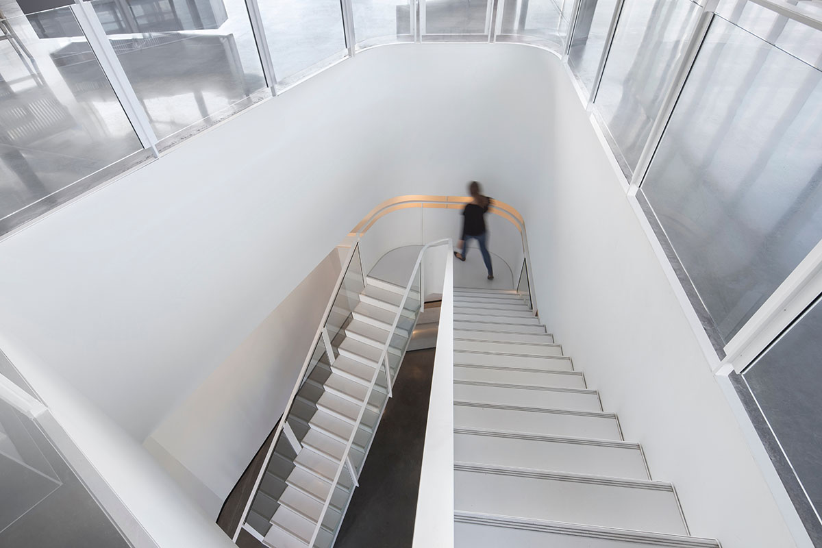 Provencher_Roy completes steel-framed Port of Montréal Tower and Grand Quai in Montreal