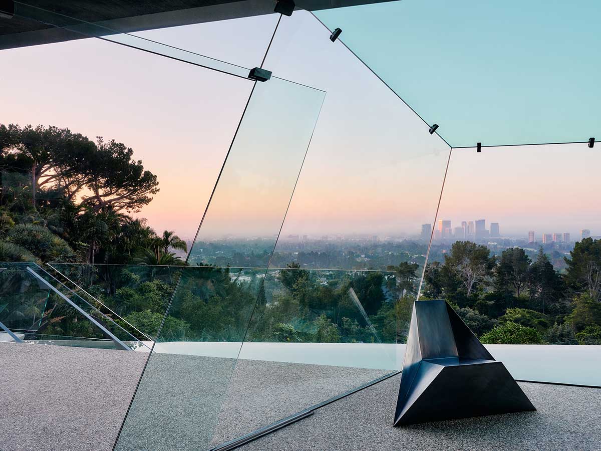 Conner + Perry Architects reveals new Club James addition to LA’s iconic mid-century residence 