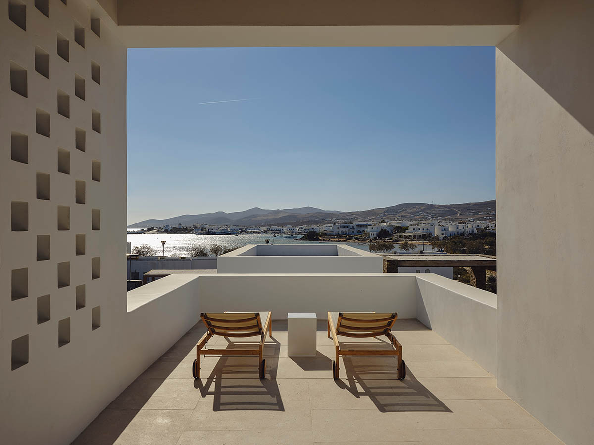 ARP - Architecture Research Practice renovates a decade-old structure with simple geometry