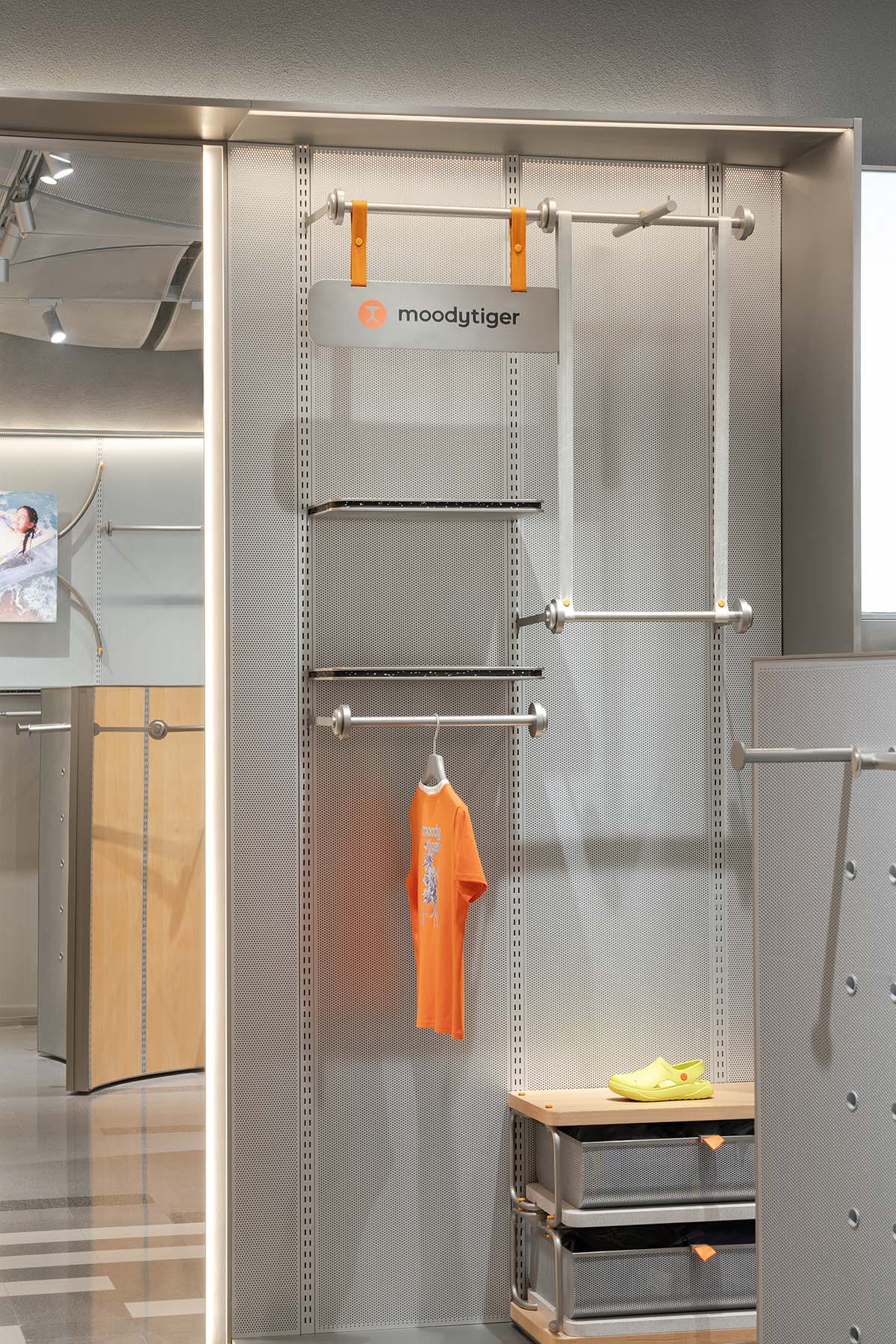 Sò Studio merges educational games with spatial design for a sports brand in Shanghai 