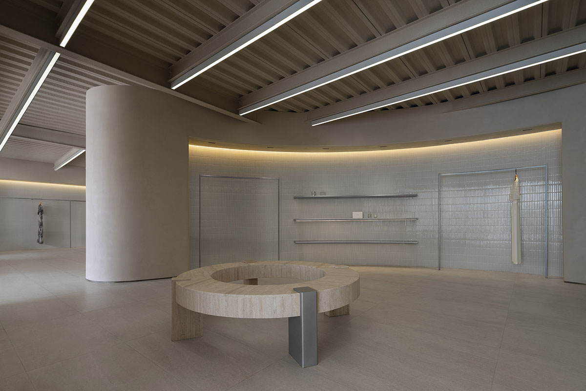 LubanEra Design completes Resoul Photography Base & Concept Store in Zhongshan