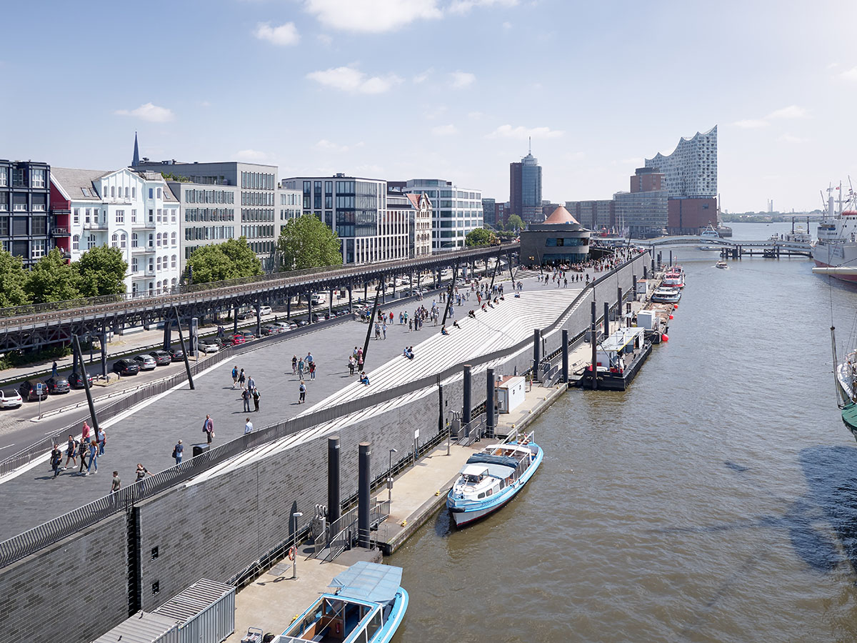 Zaha Hadid Architects completes amphitheatre-like promenade against Niederhafen’s floods