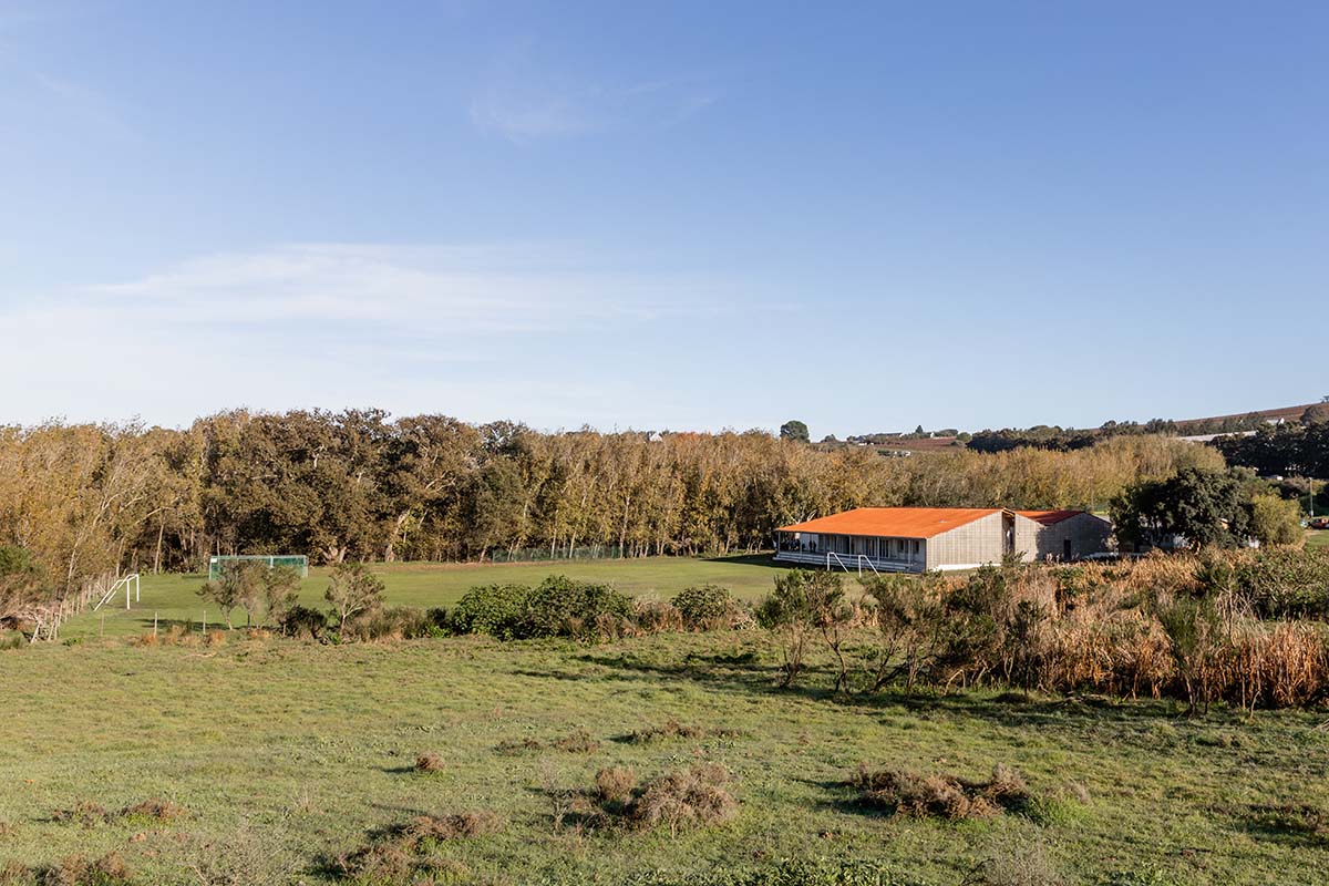 Academy Stellenbosch Campus in South Africa adopts high-quality education with minimal resources