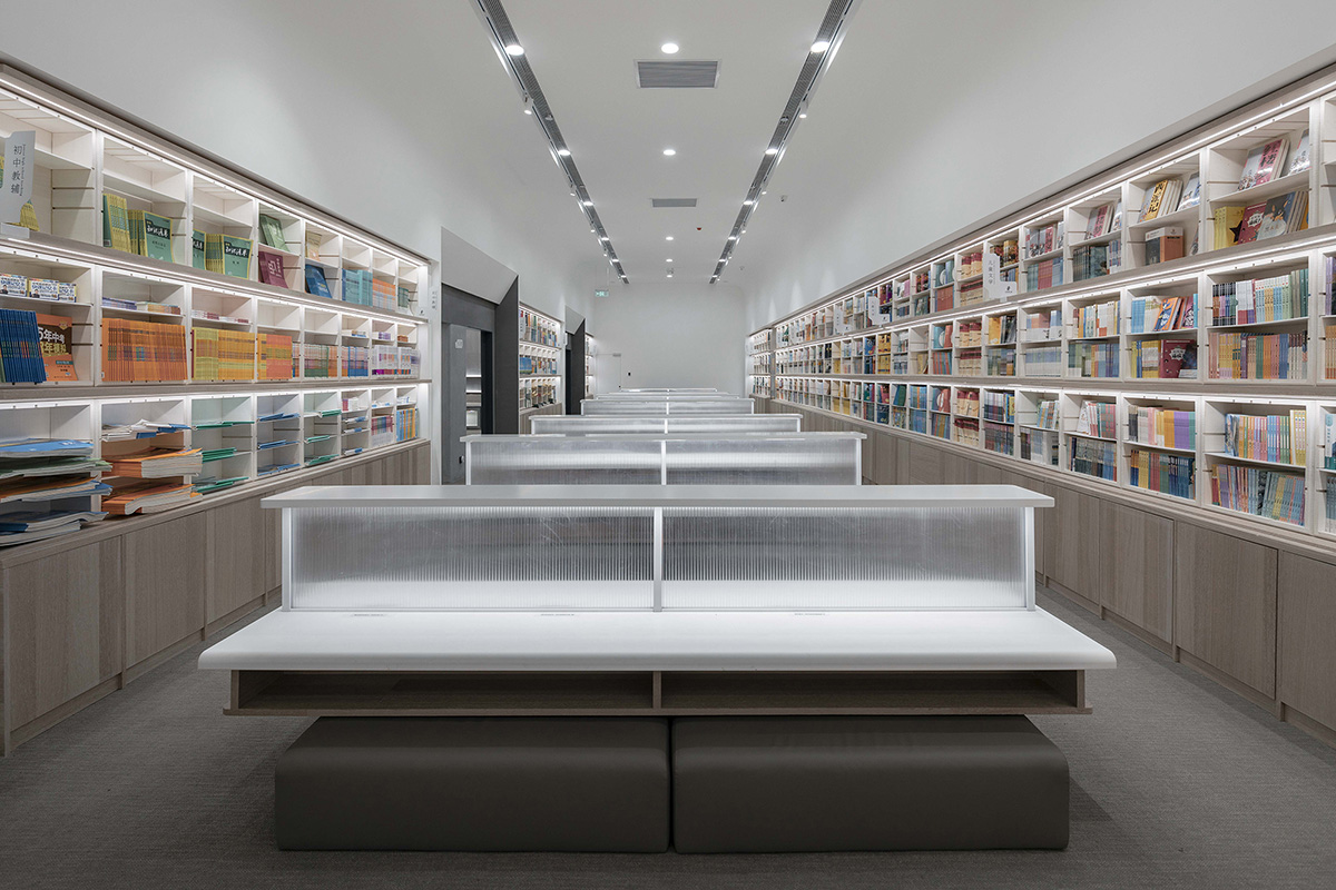 Gonverge Interior Design completes futuristic Fengdong E Pang Bookstore in Xi'an City