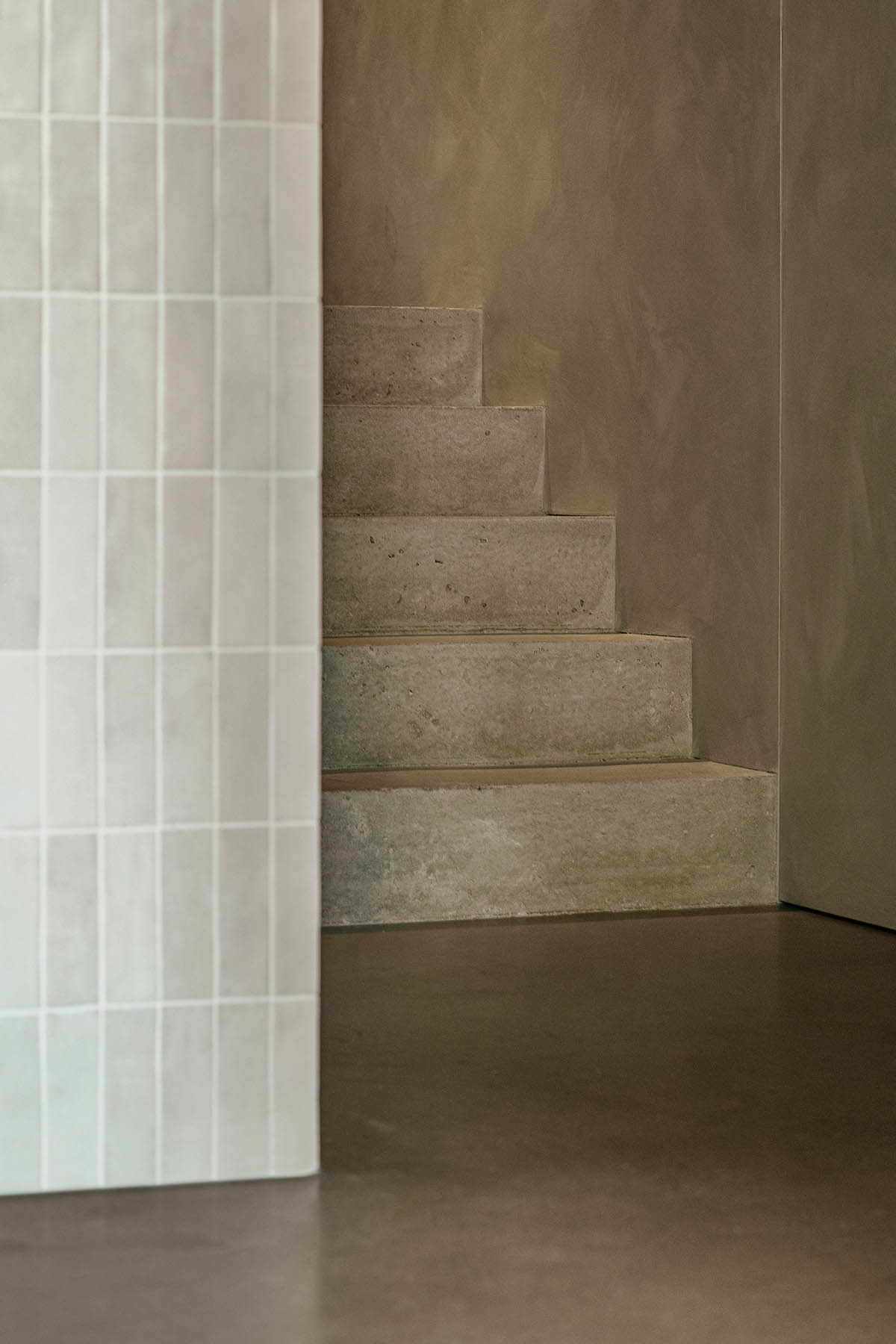 Maurice Martel architecte creates a home-like atmosphere for its new architecture office in Montreal