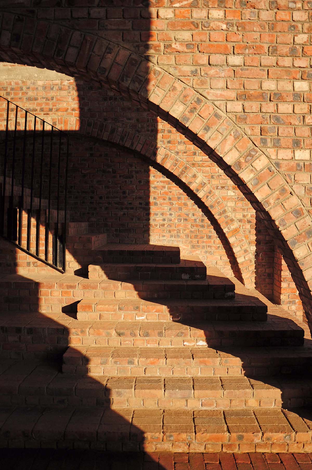 Zimbabwean primary school creates a sheltered walk under vaulted brick ceilings in Hopley
