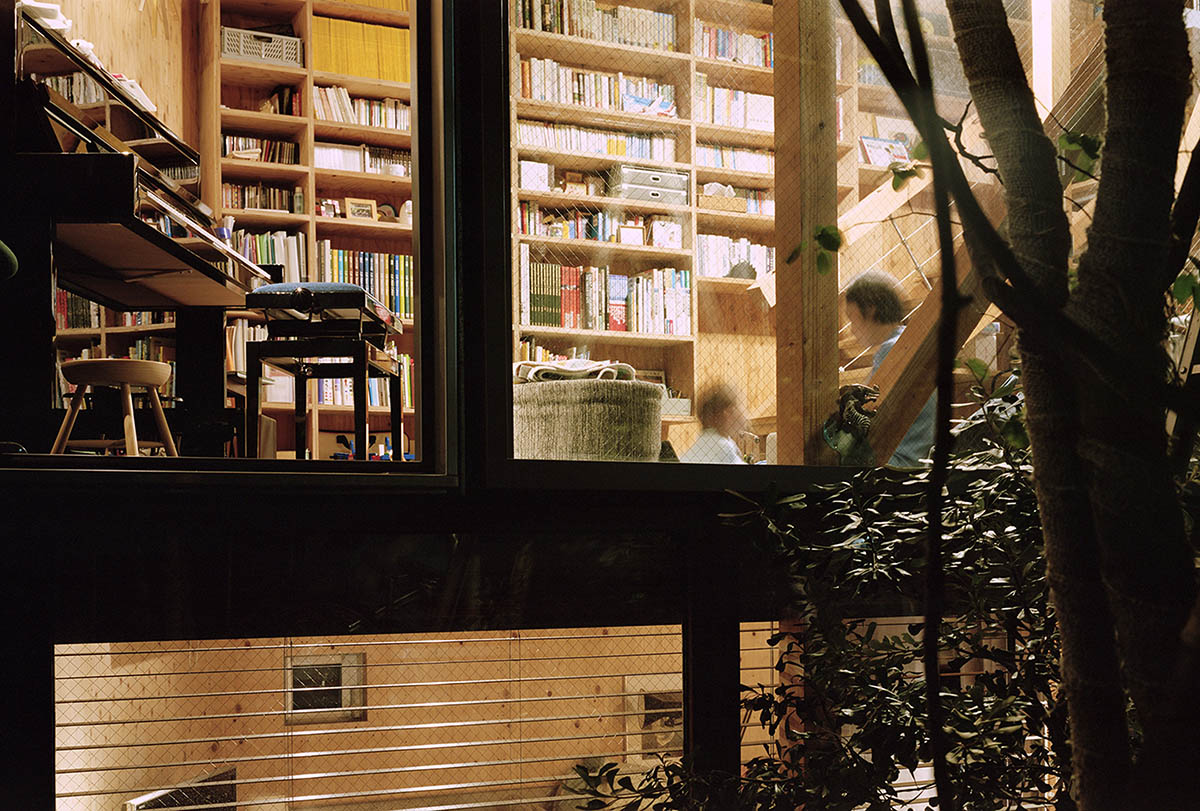 Daita2019 House by Suzuko Yamada Architects takes its language from the complexity of linear elements
