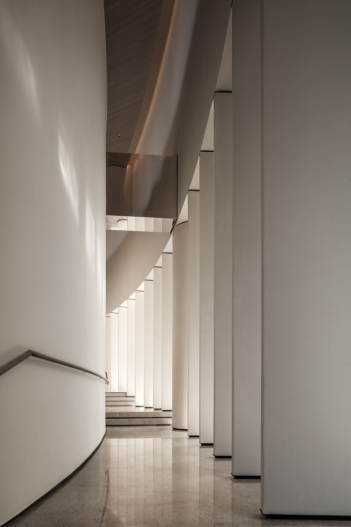 ONE-CU Interior Design Lab completes interiors of Xi'an Vanke - View Lake Sales Center in China