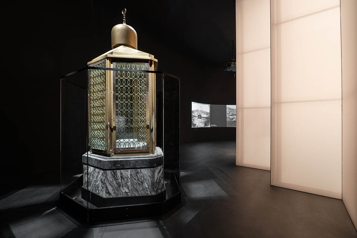 OMA creates scenography with monumental archetypal elements for the Islamic Arts Biennale