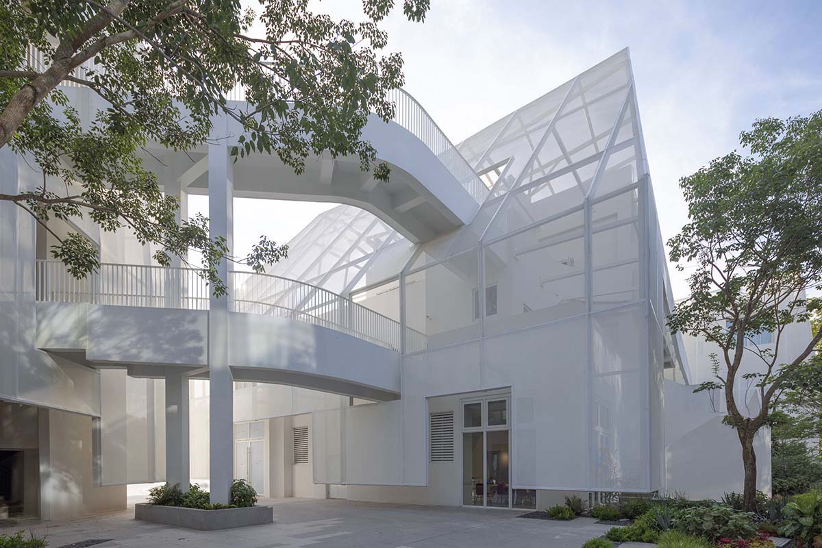 Wutopia Lab built an art gallery enveloped by Ferrari membranes to resemble