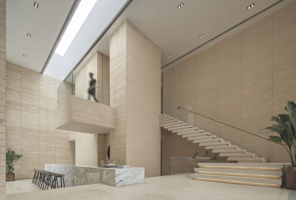 Matrix Design completes multi-purpose club featuring 3D gridded façade in China