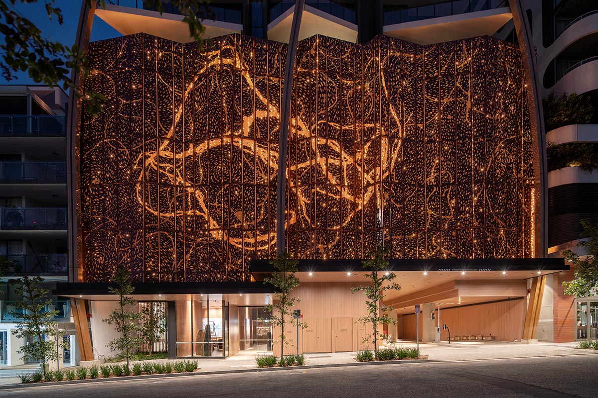 Koichi Takada Architects completes skyscraper featuring organic and meandering façade in Brisbane