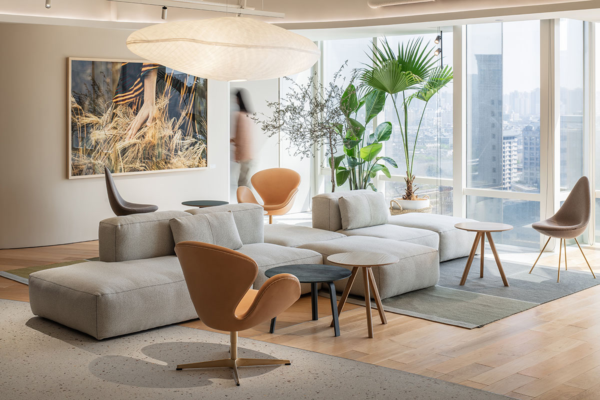 ECCO Xi'an Office by HONG Designworks is a space infused with natural rhythm