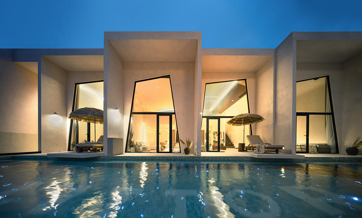 Oblique and hollow walls form this sculpted hotel by AT DESIGN in Southeast of Xiamen